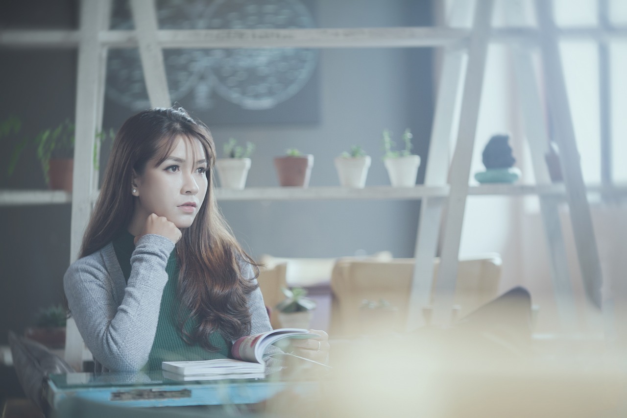 動漫美女壁紙，探索虛擬世界的無盡魅力