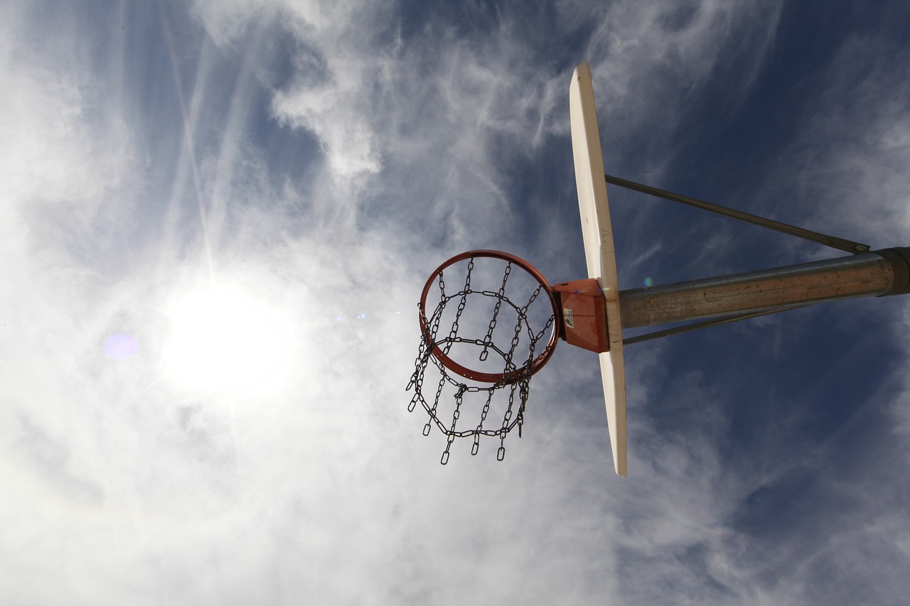 NBA直播湖人比賽，熱血籃球盛宴開(kāi)啟！