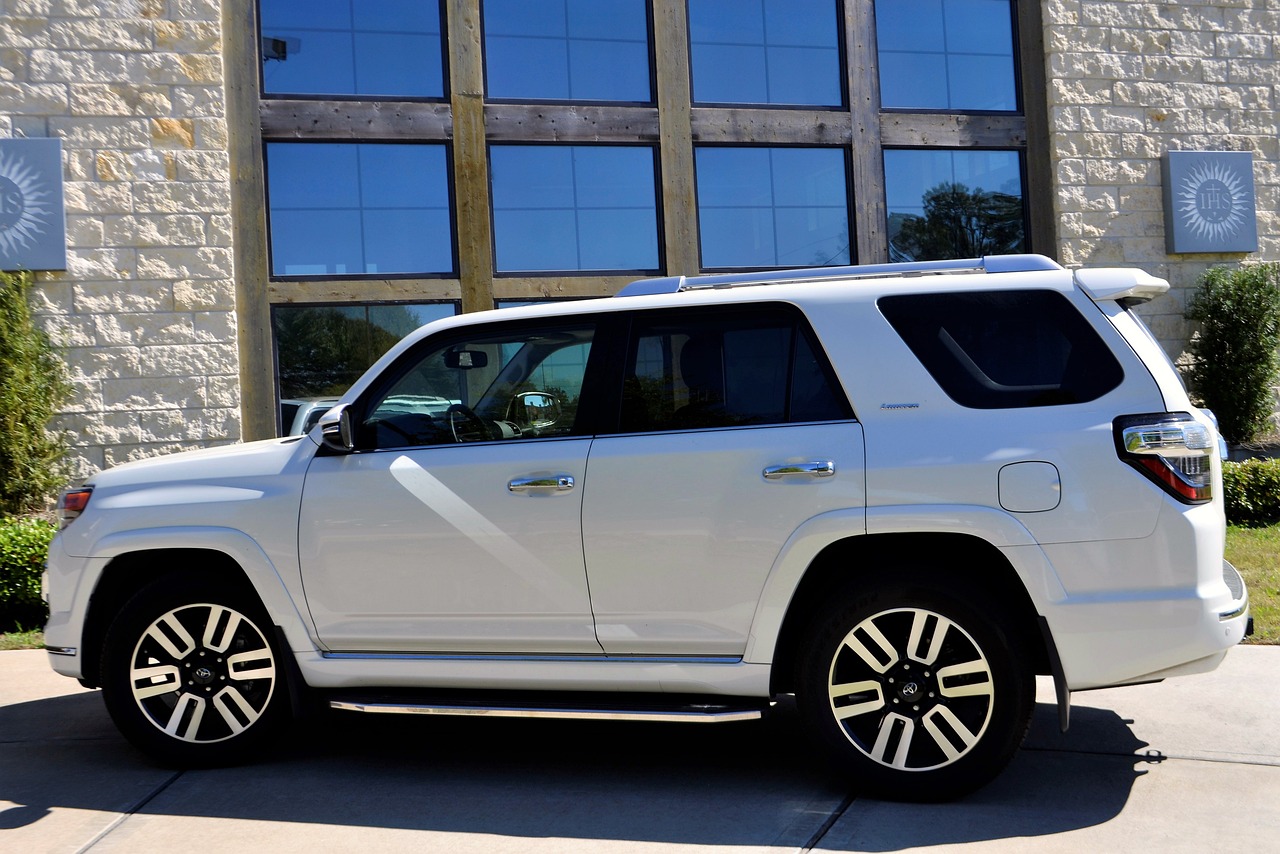 豐田全新車型發(fā)布，開啟未來汽車潮流新篇章