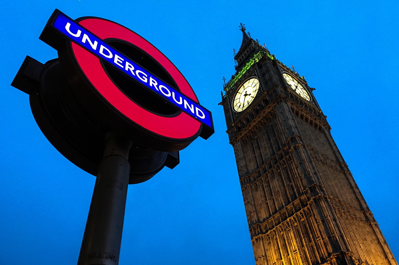 英國上市中國公司名單及其影響深度解析