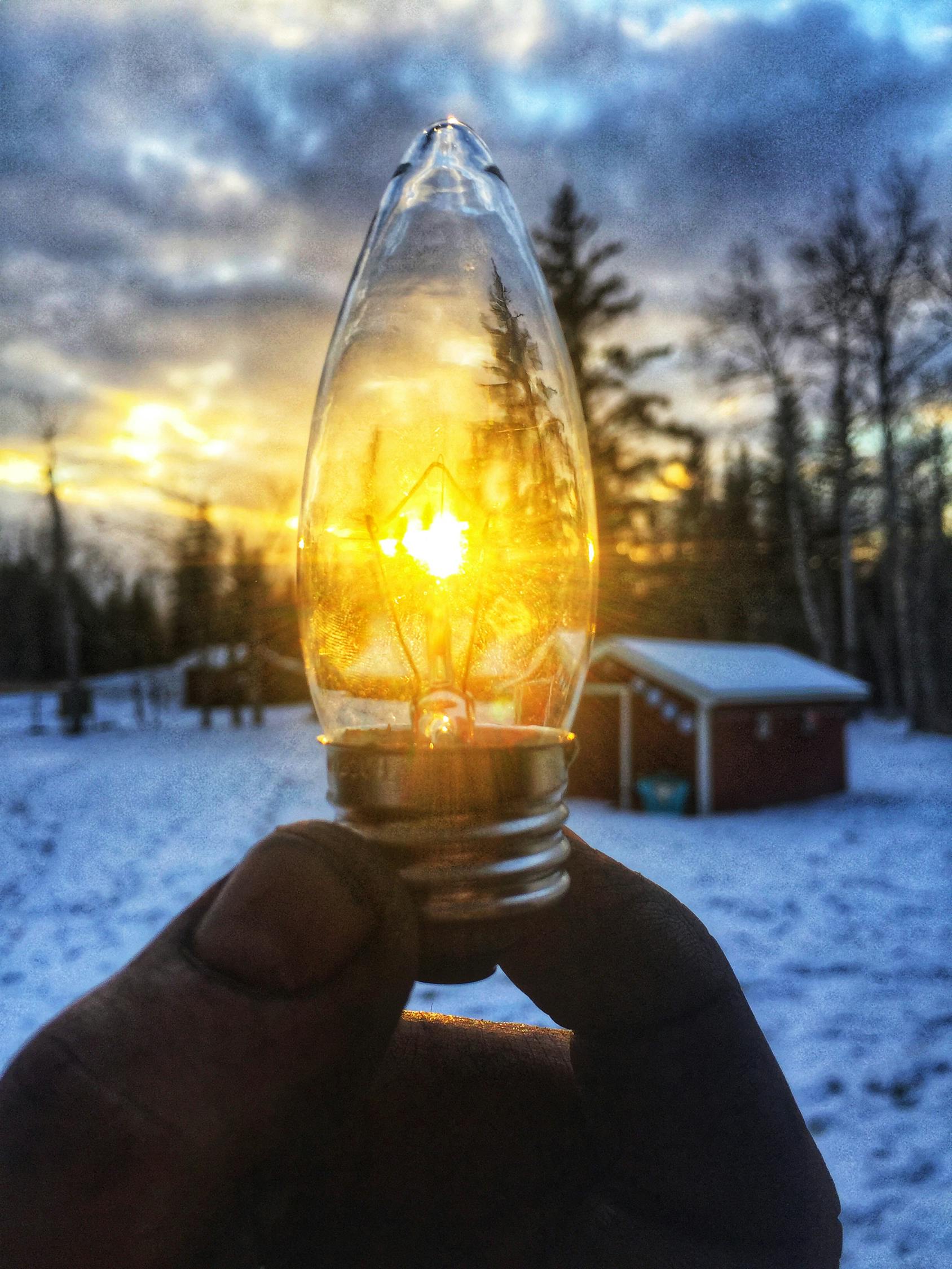 夜火電影，光影交織的奇幻世界探索