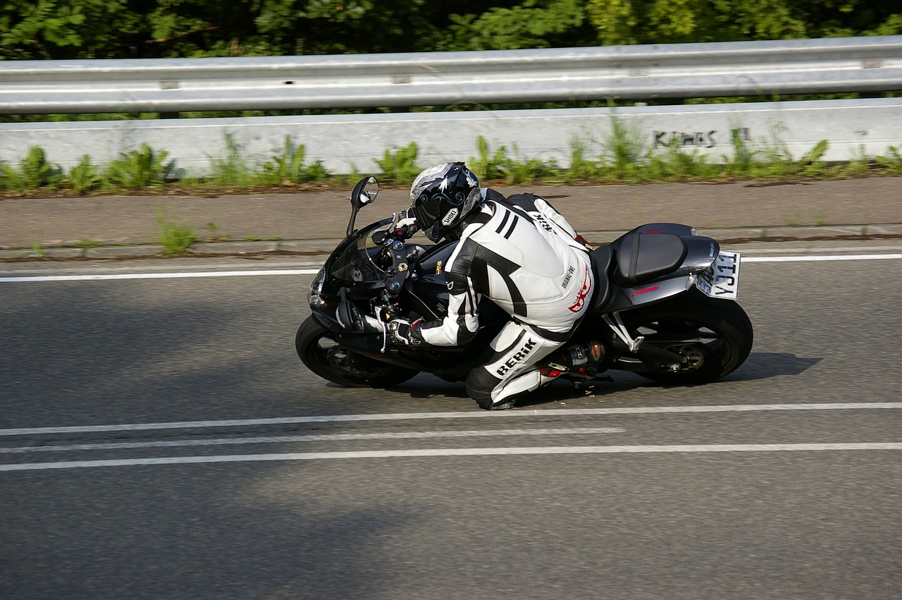 海外電動摩托車趨勢洞察，技術(shù)、市場與資訊深度解析