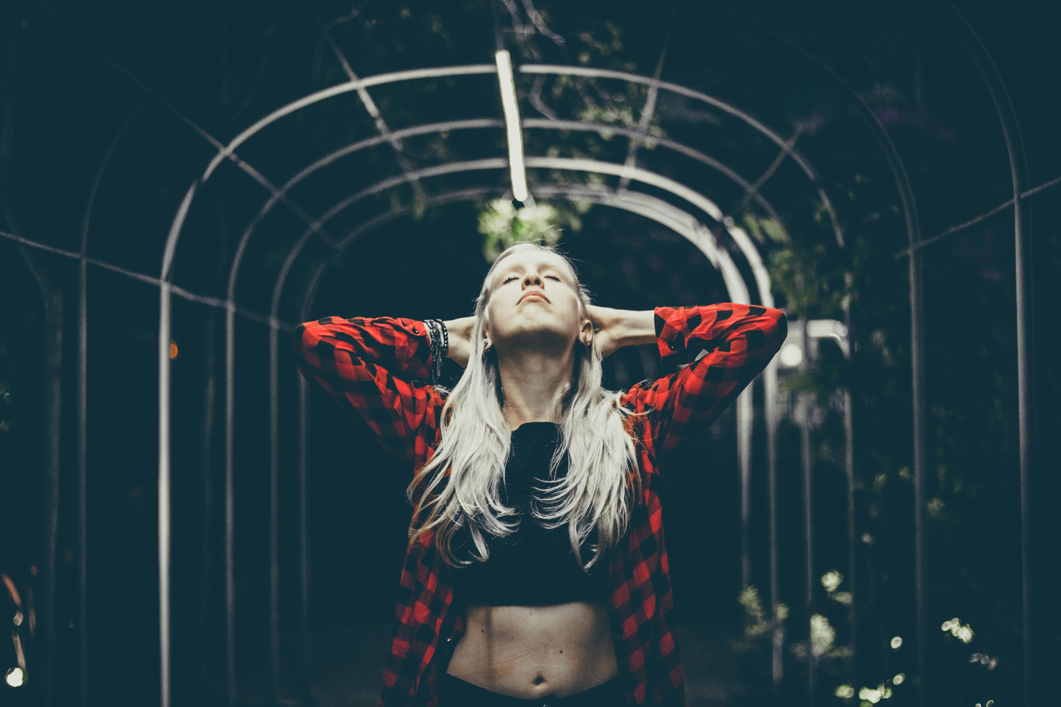 動(dòng)漫人物霸氣圖片的魅力與影響力