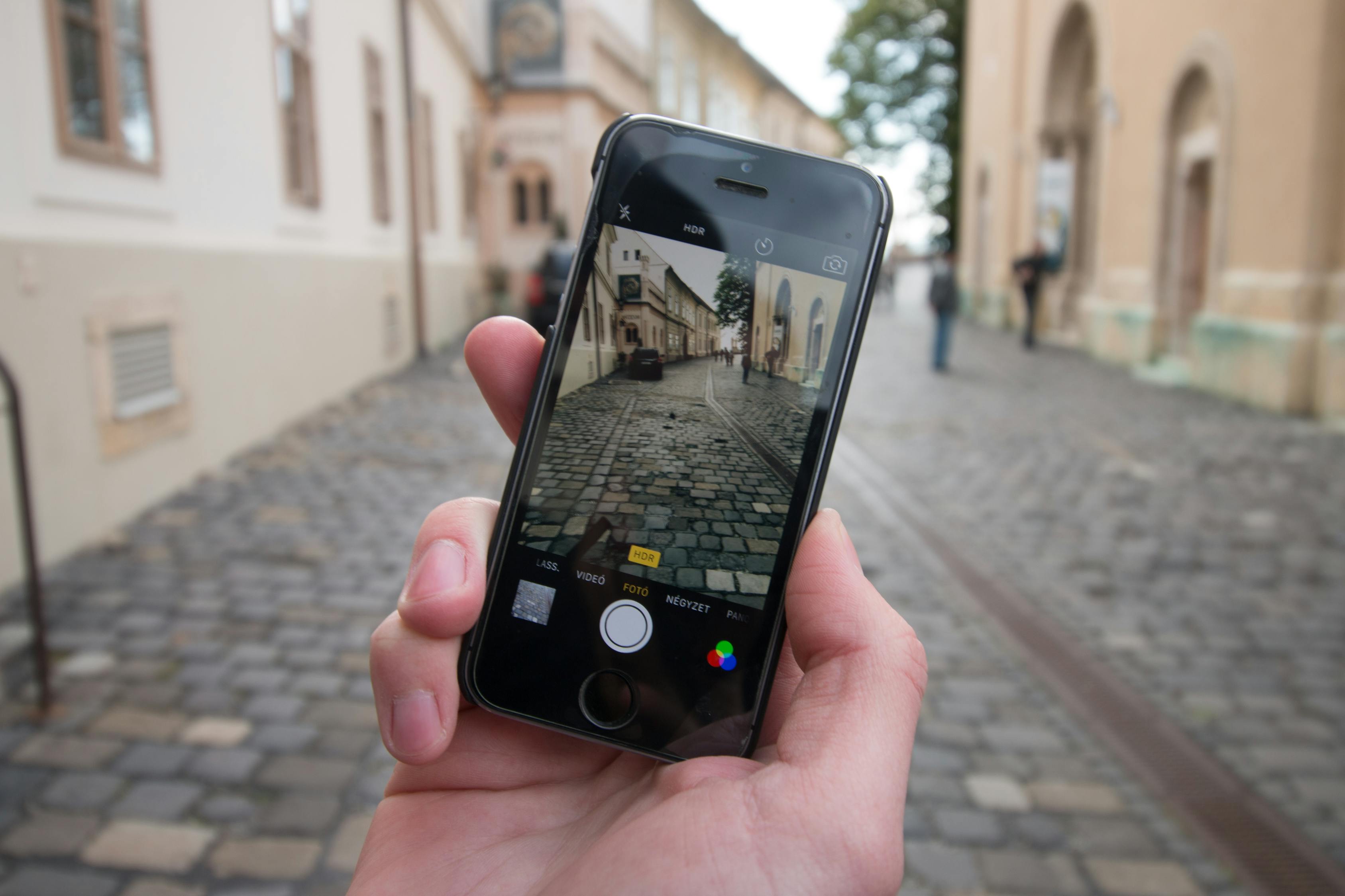 蘋果iPhone 5，歷史與未來的交匯點(diǎn)——上市時(shí)間解析